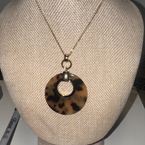 Abby Neutral Tortoiseshell Pendant Long Necklace 34” +2” Ext (BR999/10) - Picture 2 of 3